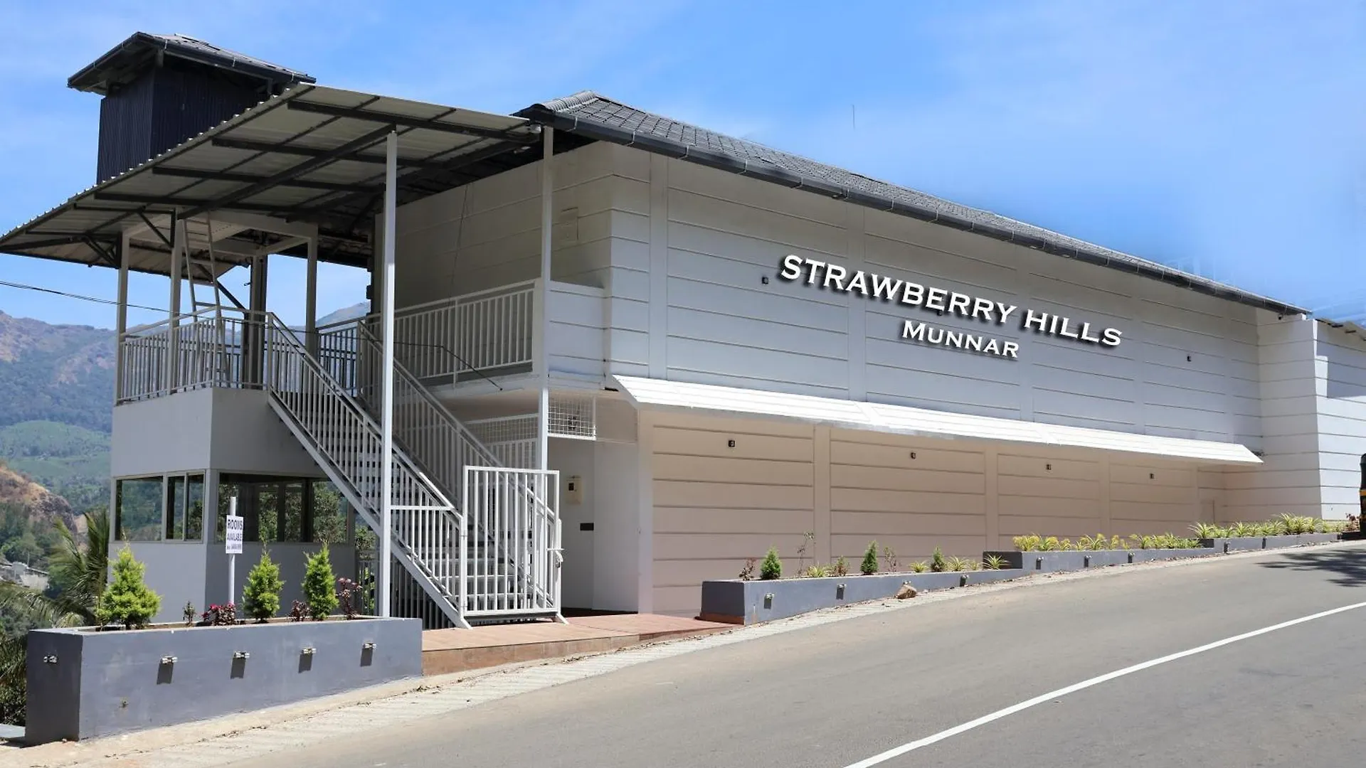 Strawberry Hills Resort Munnar Indie